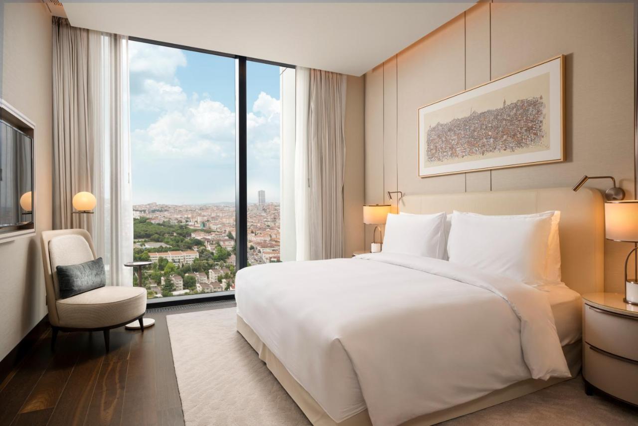 Address Otel 5*